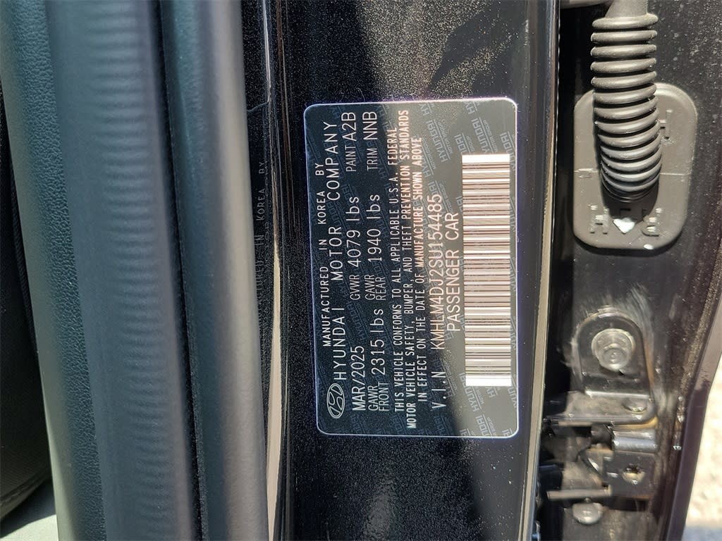 Thumbnail: 2025 Hyundai Elantra - 13