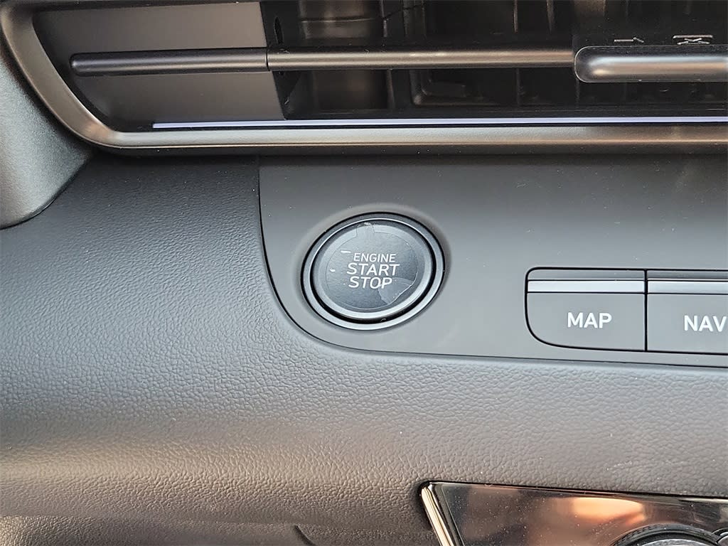 Thumbnail: 2025 Hyundai Elantra - 28