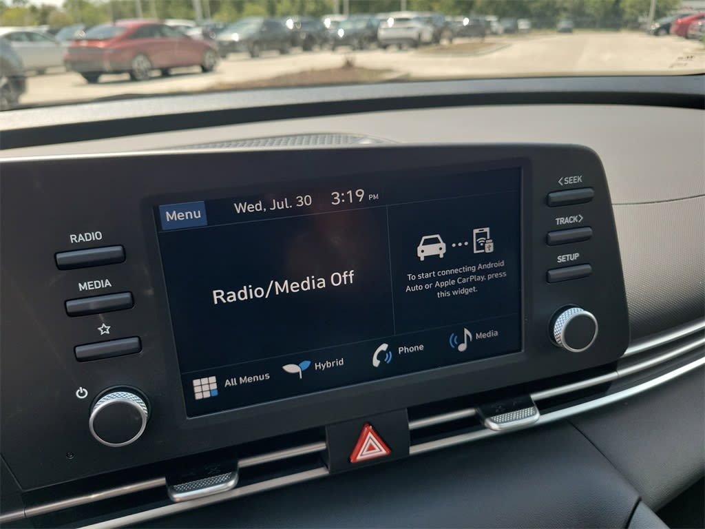 Thumbnail: 2025 Hyundai Elantra - 14