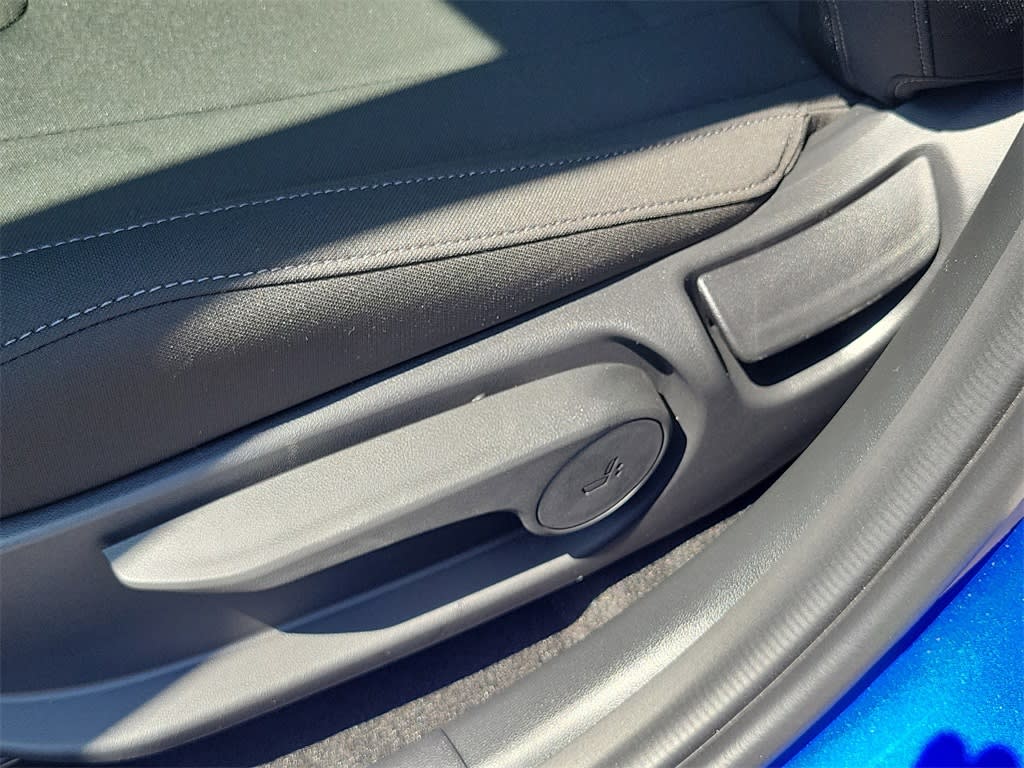 Thumbnail: 2025 Hyundai Elantra - 24