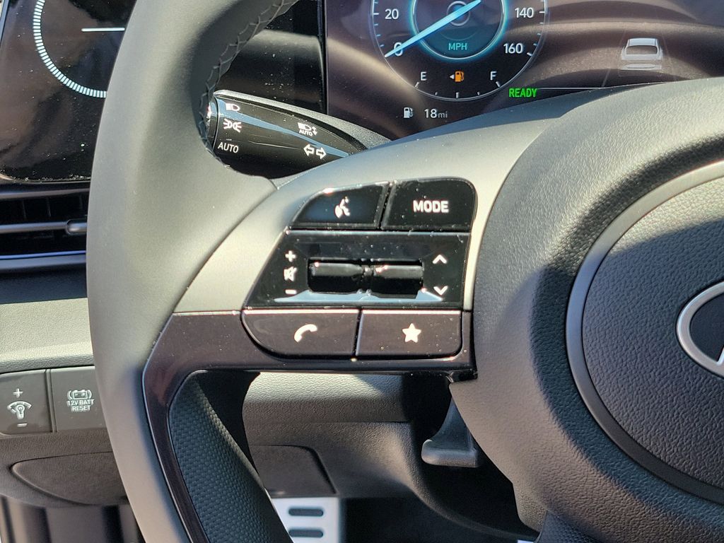 Thumbnail: 2025 Hyundai Elantra - 22