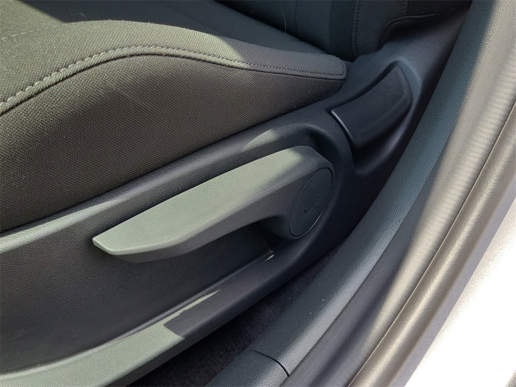 Thumbnail: 2025 Hyundai Elantra - 22