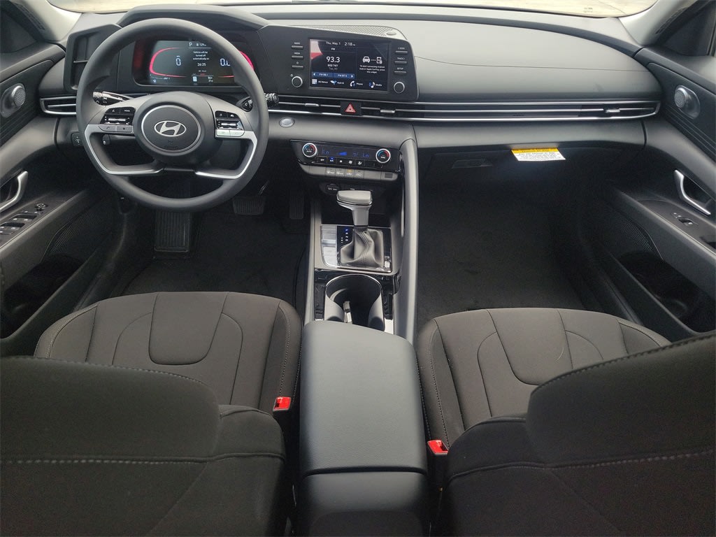 Thumbnail: 2025 Hyundai Elantra - 2