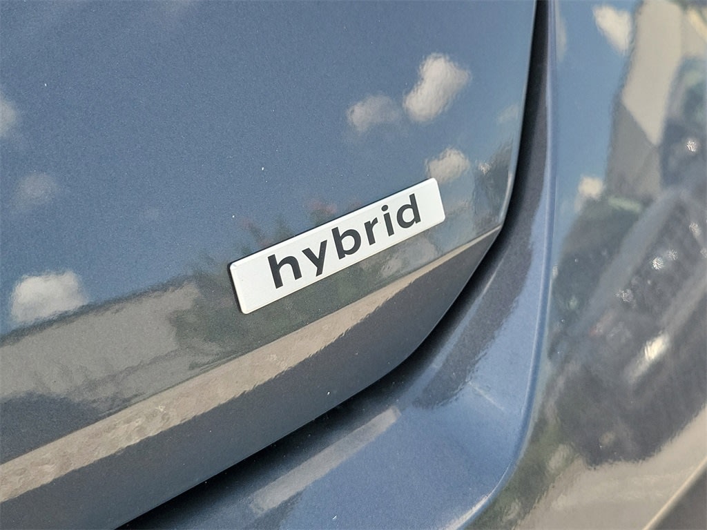 Thumbnail: 2025 Hyundai Elantra - 6