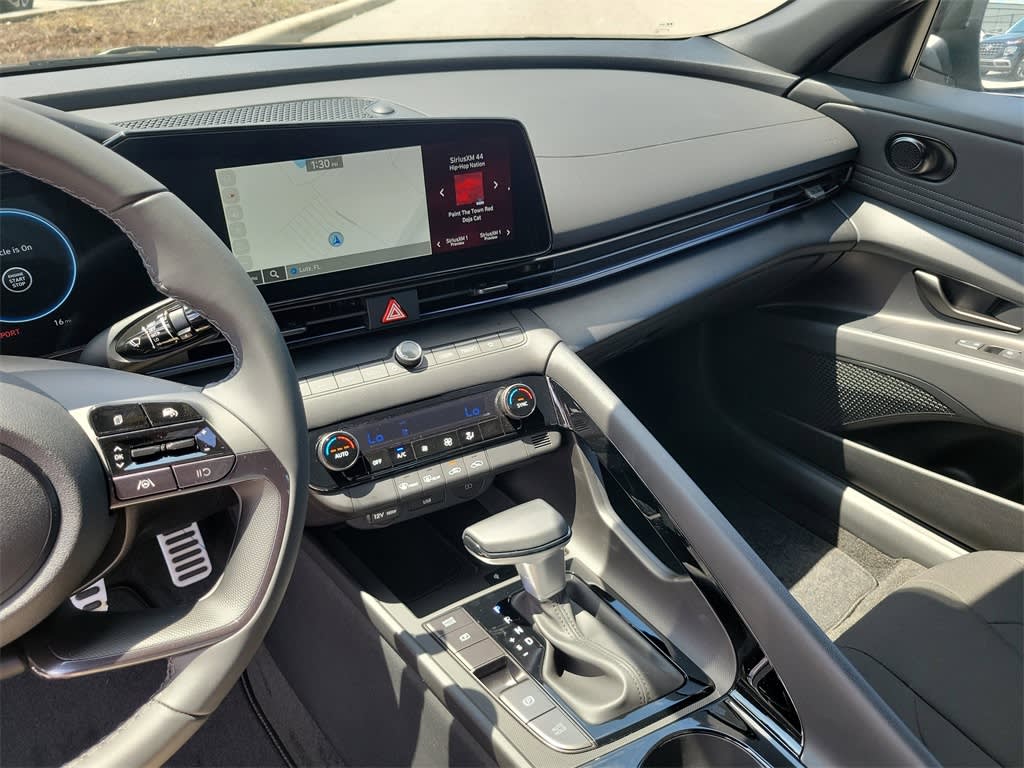 Thumbnail: 2025 Hyundai Elantra - 31