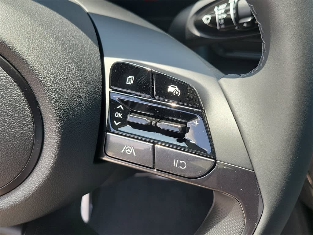 Thumbnail: 2025 Hyundai Elantra - 26