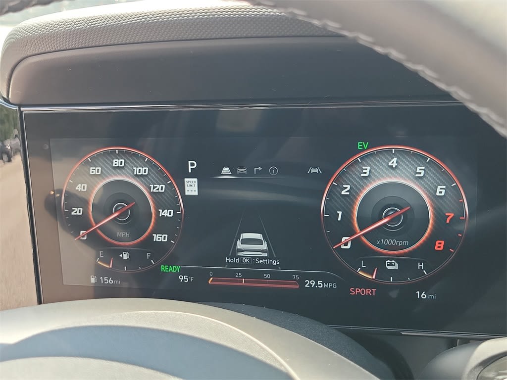 Thumbnail: 2025 Hyundai Elantra - 15