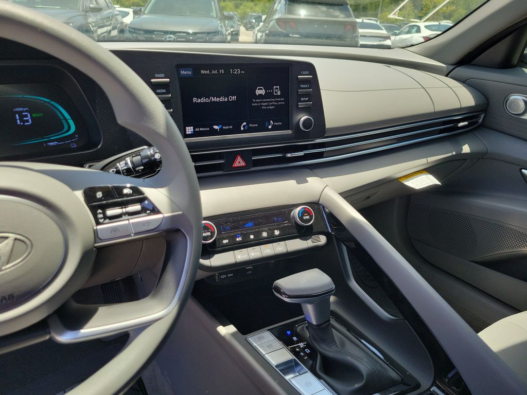 Thumbnail: 2026 Hyundai Elantra - 31
