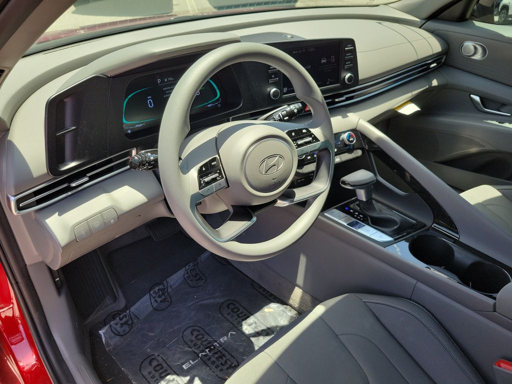 Thumbnail: 2026 Hyundai Elantra - 13