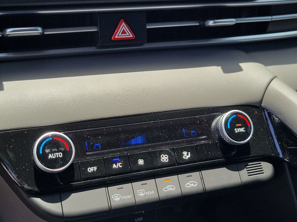 Thumbnail: 2026 Hyundai Elantra - 29