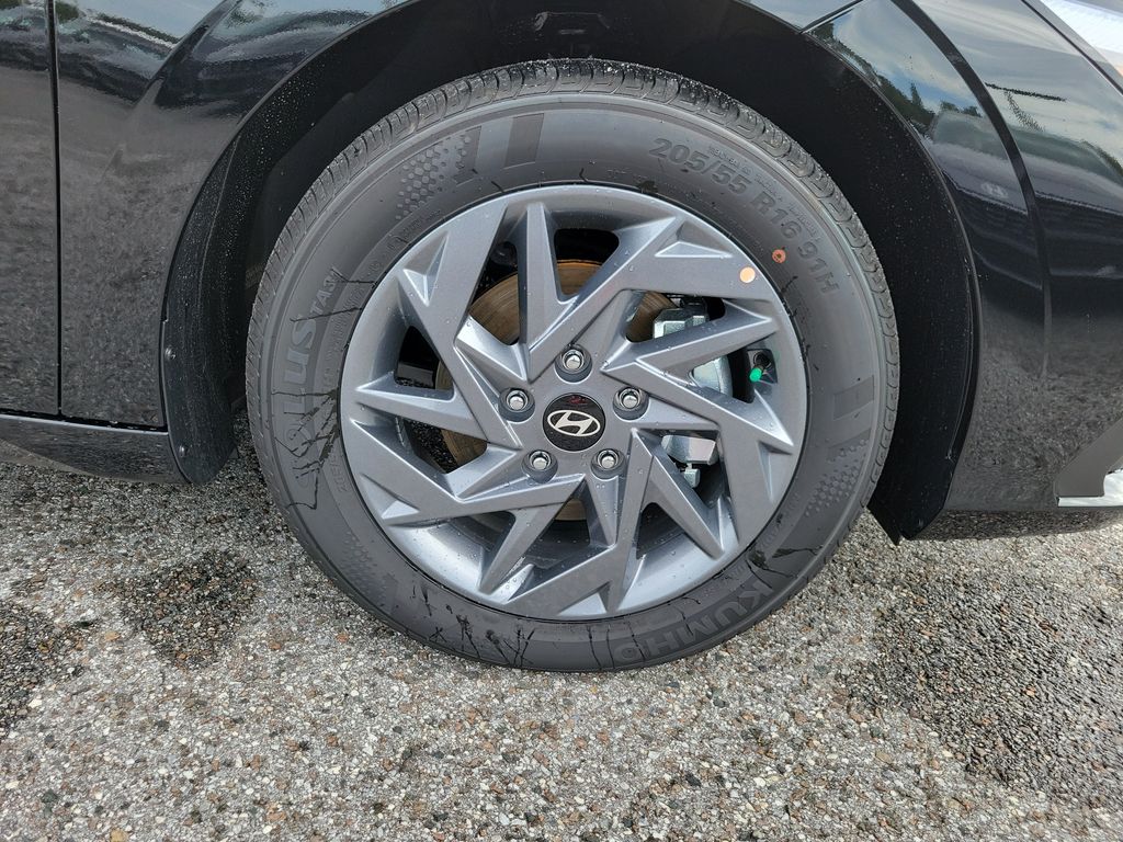 Thumbnail: 2026 Hyundai Elantra - 5
