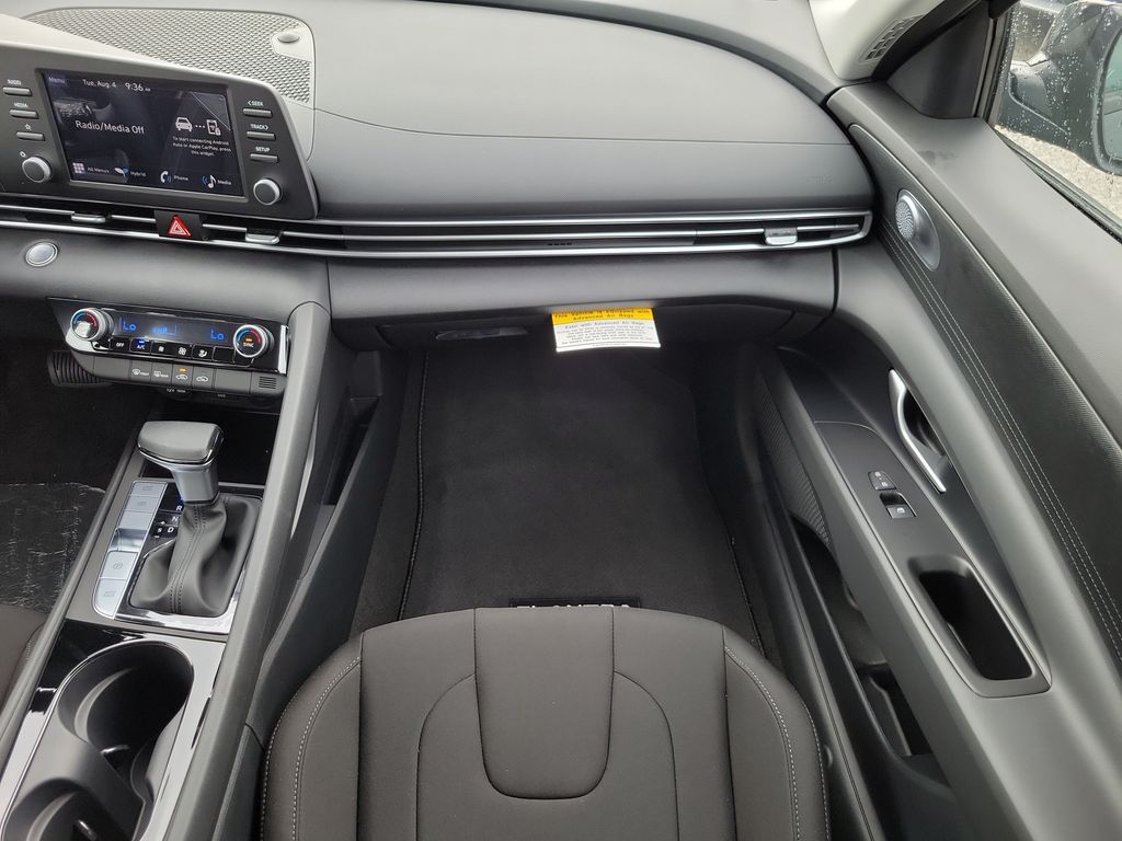 Thumbnail: 2026 Hyundai Elantra - 21