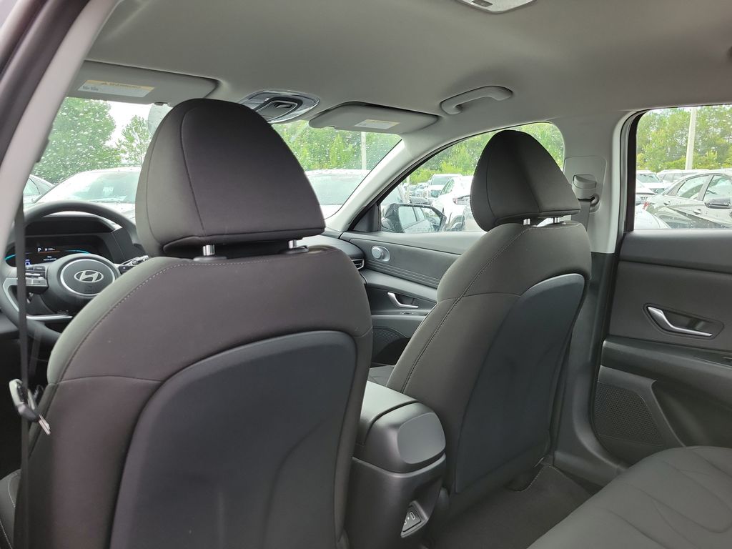 Thumbnail: 2026 Hyundai Elantra - 19