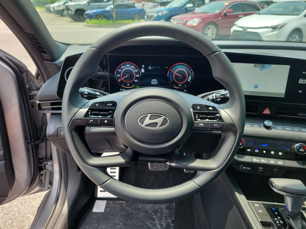 Thumbnail: 2026 Hyundai Elantra - 13