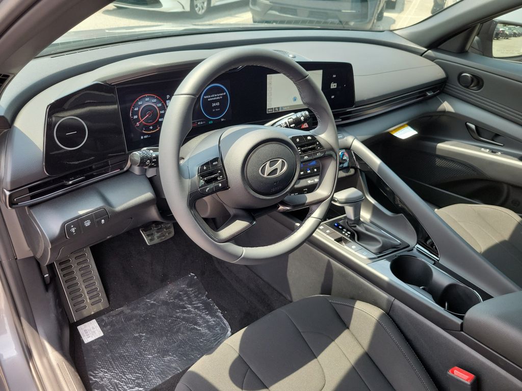 Thumbnail: 2026 Hyundai Elantra - 12