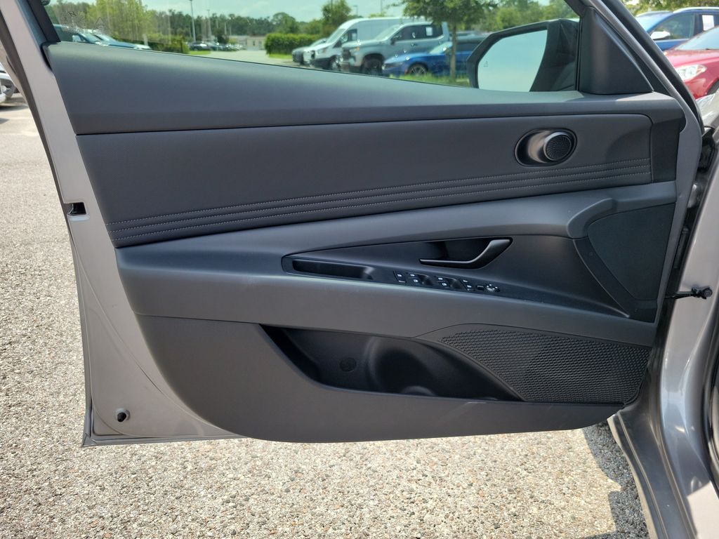 Thumbnail: 2026 Hyundai Elantra - 23