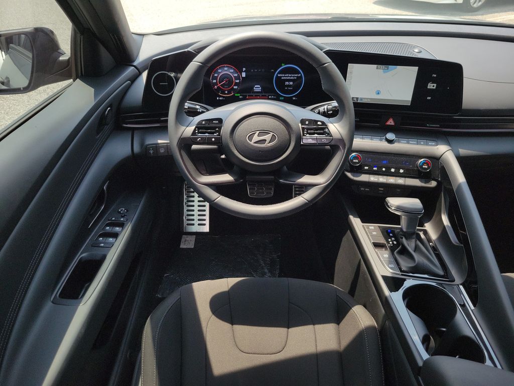 Thumbnail: 2026 Hyundai Elantra - 8