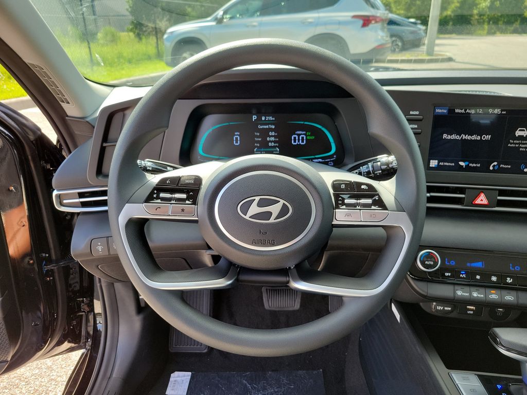 Thumbnail: 2026 Hyundai Elantra - 25