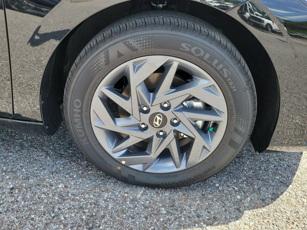 Thumbnail: 2026 Hyundai Elantra - 7