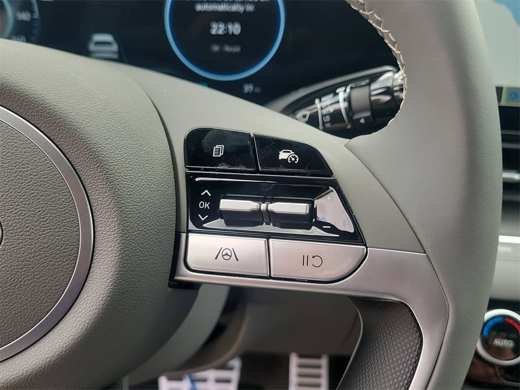 Thumbnail: 2025 Hyundai Elantra - 26