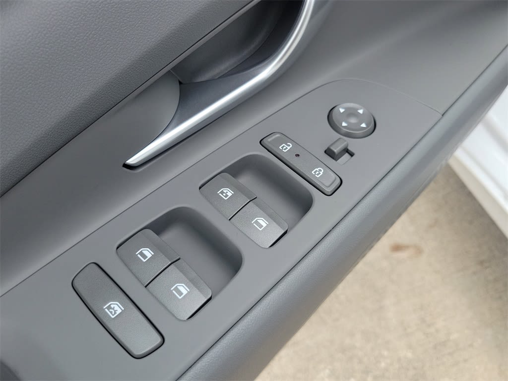 Thumbnail: 2025 Hyundai Elantra - 22