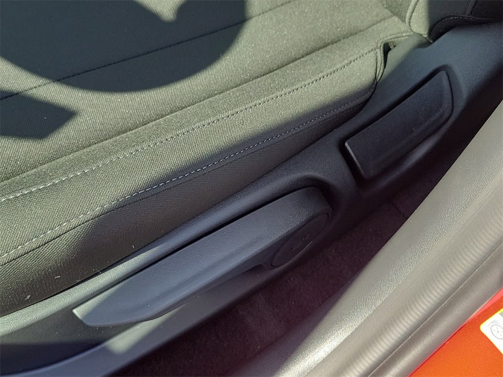 Thumbnail: 2025 Hyundai Elantra - 23