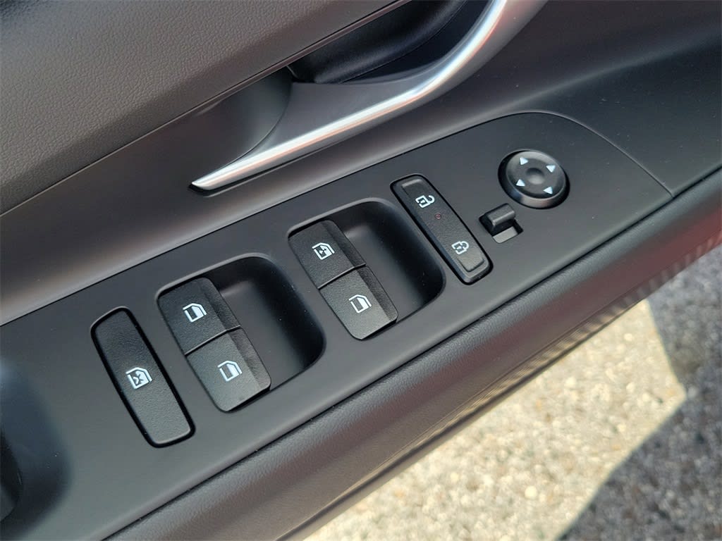 Thumbnail: 2025 Hyundai Elantra - 22