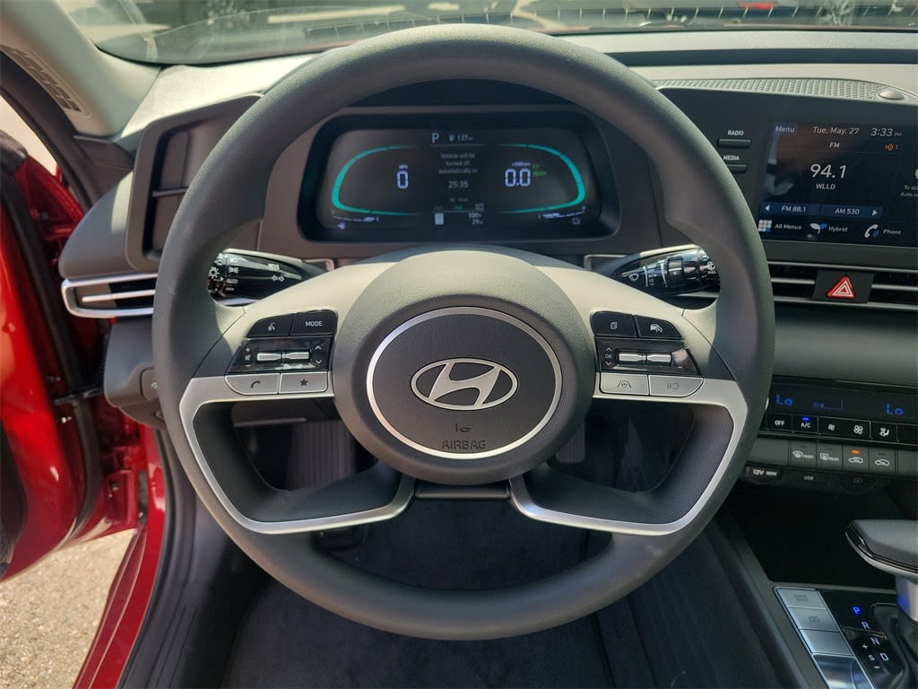 Thumbnail: 2025 Hyundai Elantra - 28