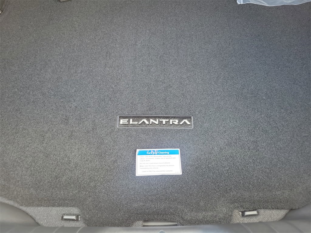 Thumbnail: 2025 Hyundai Elantra - 14