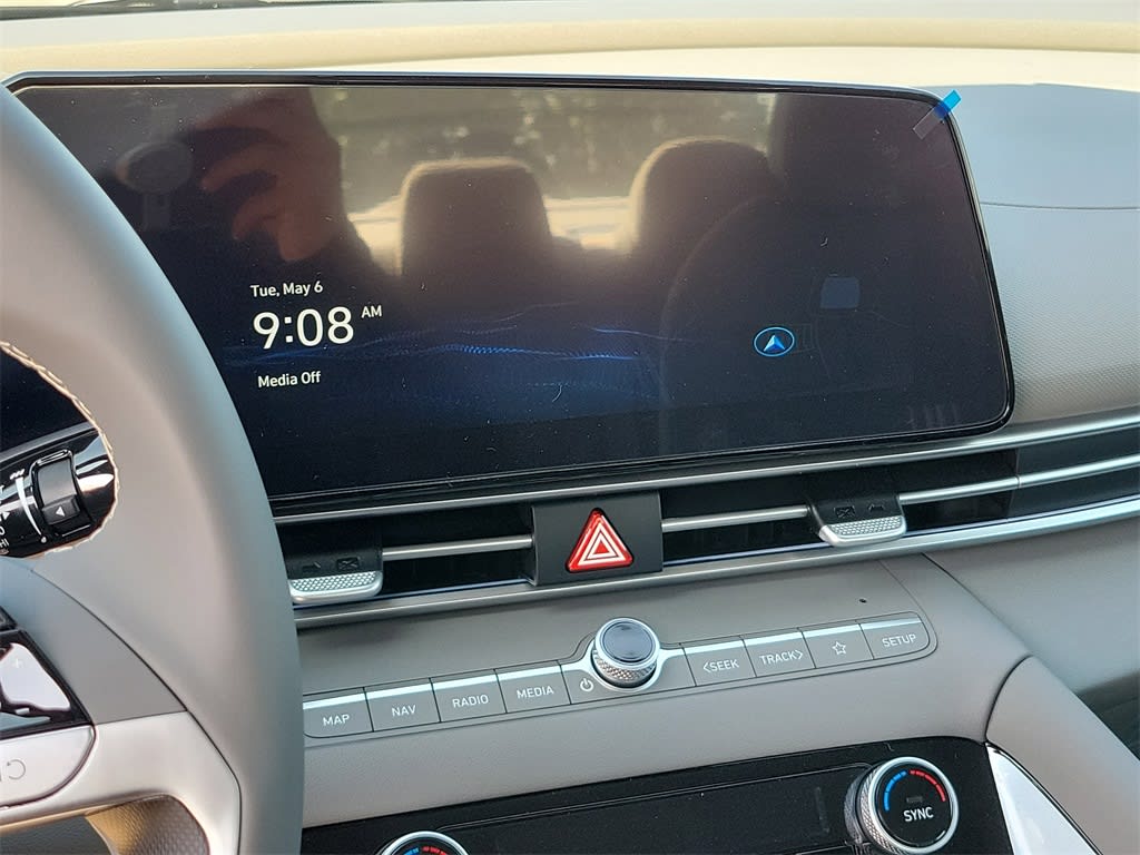 Thumbnail: 2025 Hyundai Elantra - 13