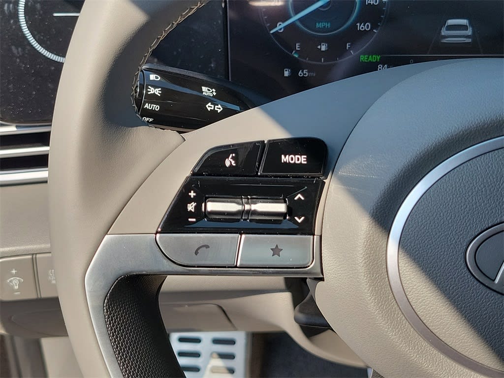 Thumbnail: 2025 Hyundai Elantra - 26