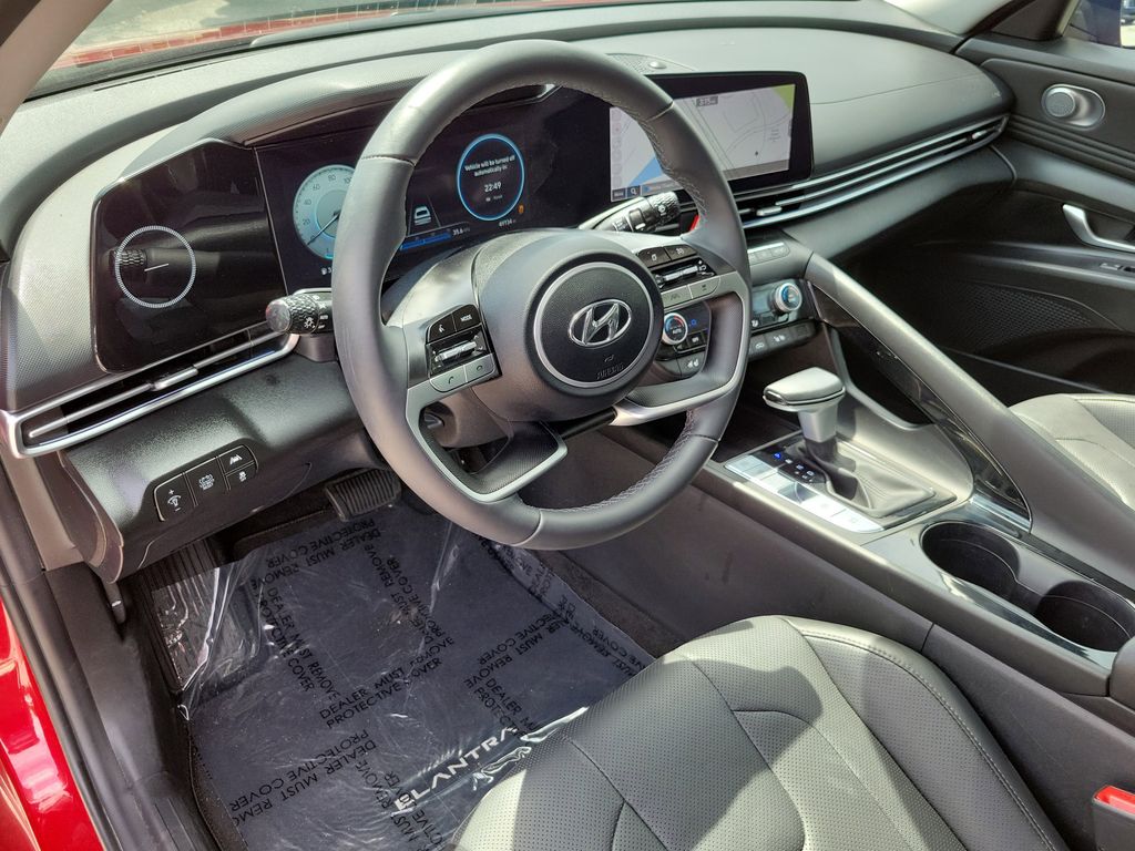 Thumbnail: 2023 Hyundai Elantra - 11