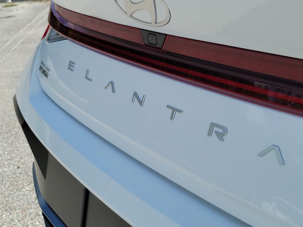 Thumbnail: 2026 Hyundai Elantra - 19