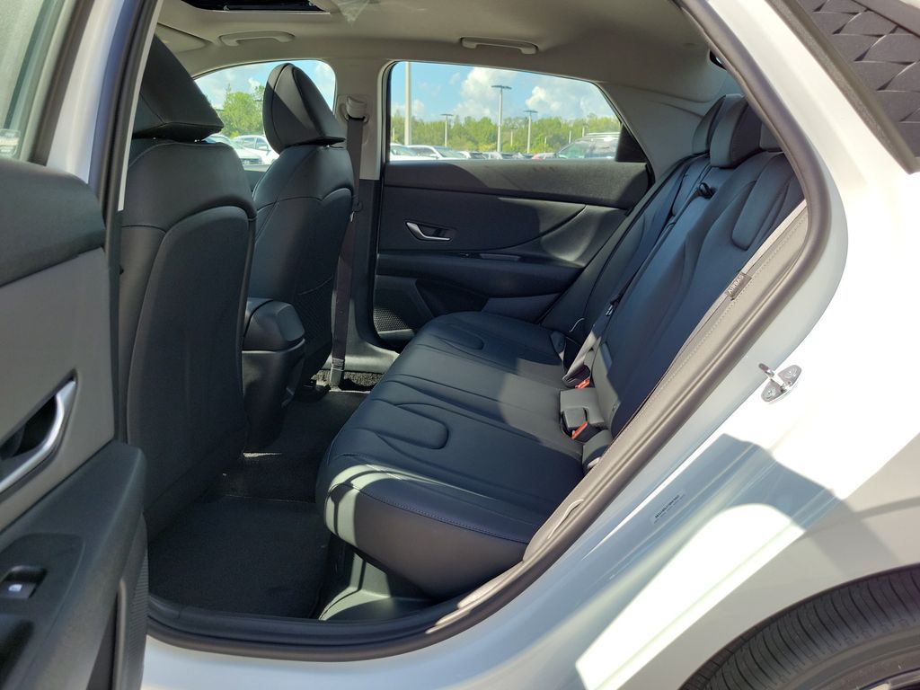 Thumbnail: 2026 Hyundai Elantra - 11