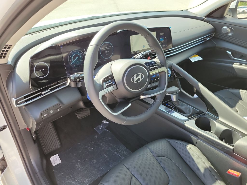Thumbnail: 2026 Hyundai Elantra - 12