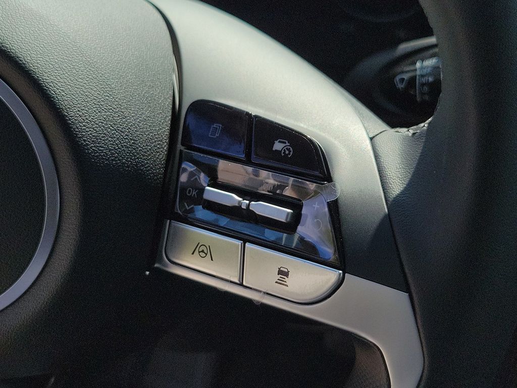 Thumbnail: 2026 Hyundai Elantra - 28