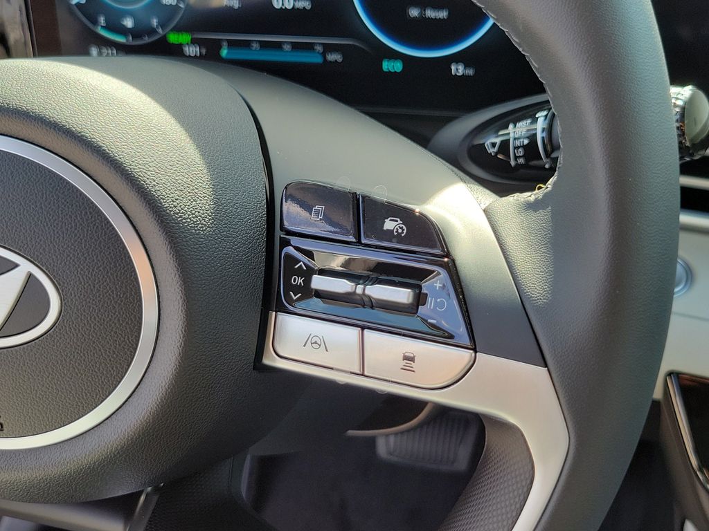 Thumbnail: 2026 Hyundai Elantra - 28