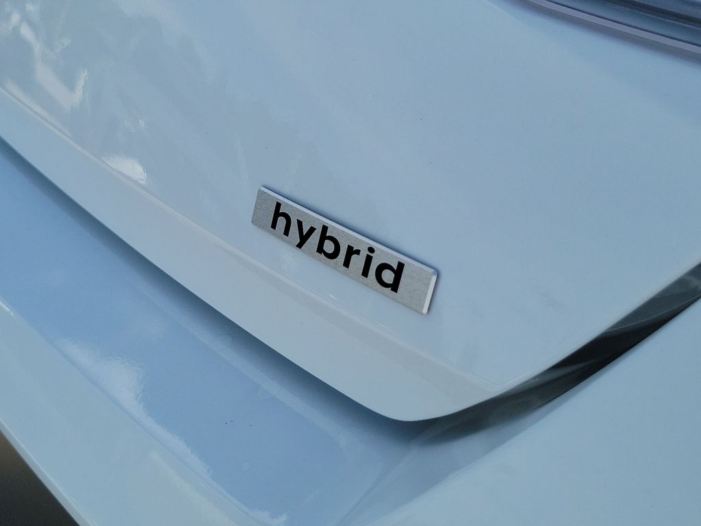 Thumbnail: 2026 Hyundai Elantra - 6