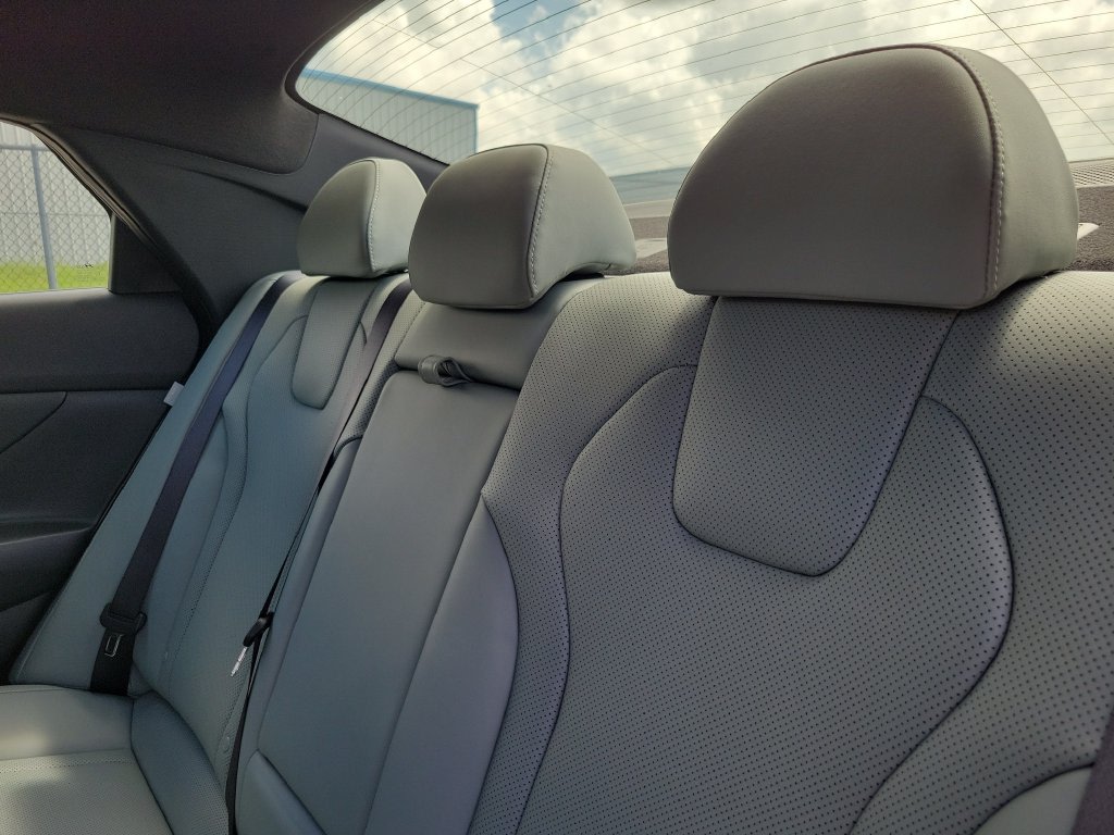 Thumbnail: 2026 Hyundai Elantra - 10
