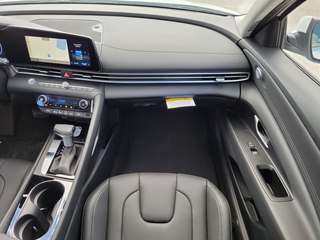 Thumbnail: 2026 Hyundai Elantra - 23
