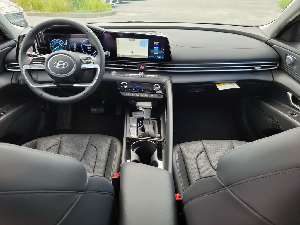 Thumbnail: 2026 Hyundai Elantra - 2