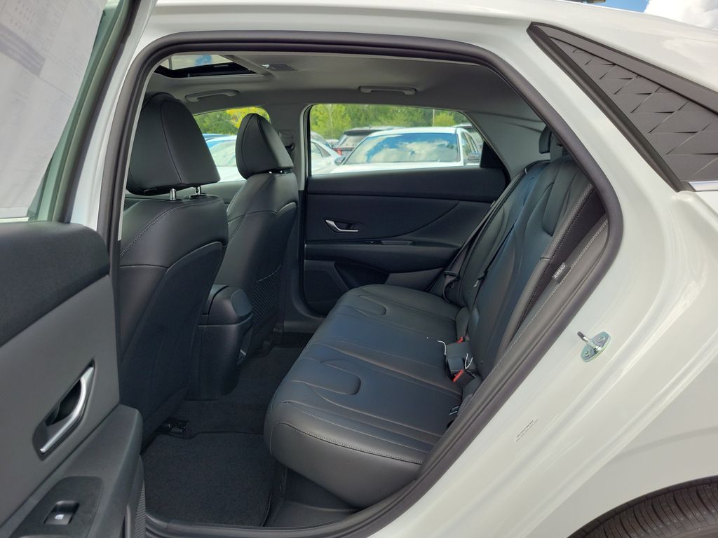Thumbnail: 2026 Hyundai Elantra - 11