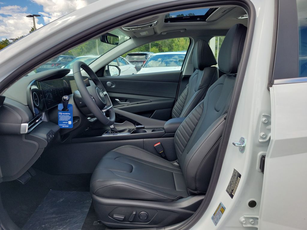 Thumbnail: 2026 Hyundai Elantra - 10