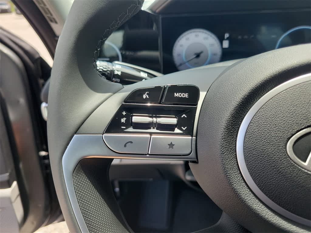 Thumbnail: 2025 Hyundai Elantra - 28