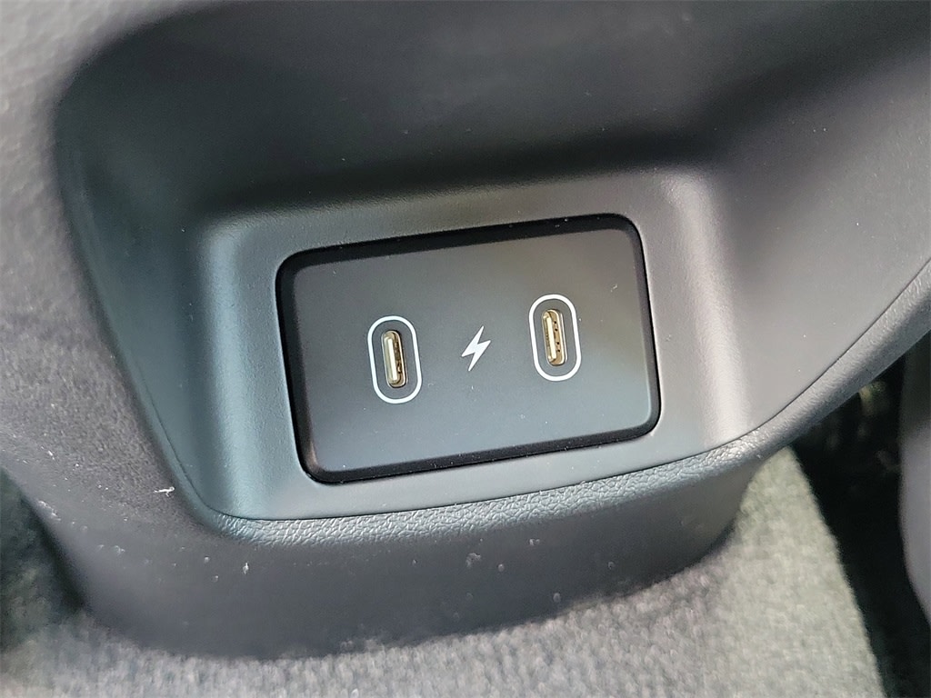 Thumbnail: 2025 Hyundai Elantra - 21