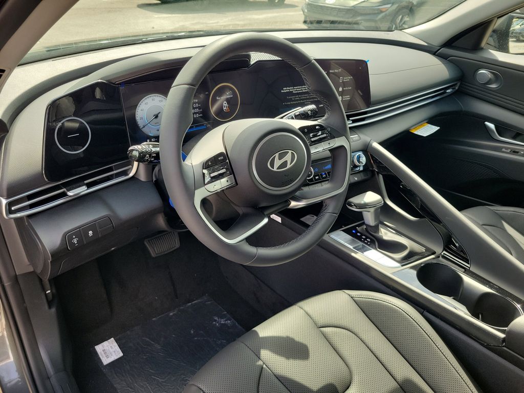 Thumbnail: 2026 Hyundai Elantra - 10
