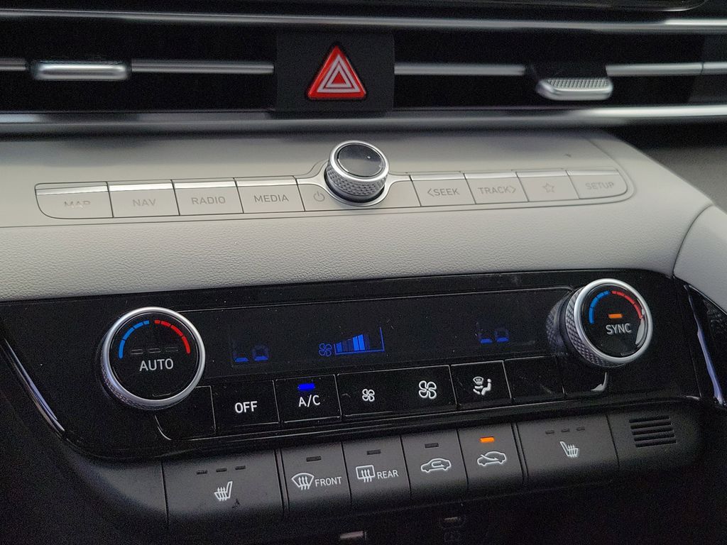Thumbnail: 2026 Hyundai Elantra - 30