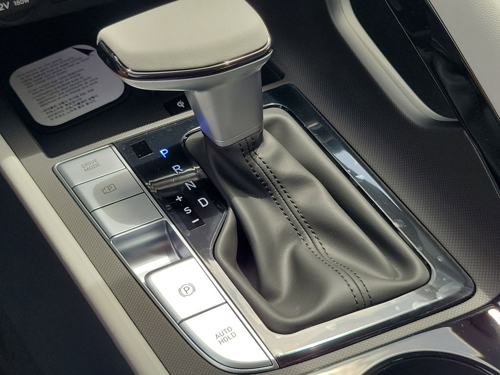 Thumbnail: 2026 Hyundai Elantra - 12