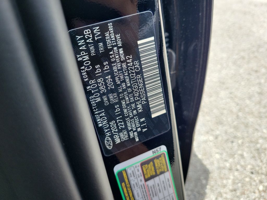 Thumbnail: 2026 Hyundai Elantra - 14