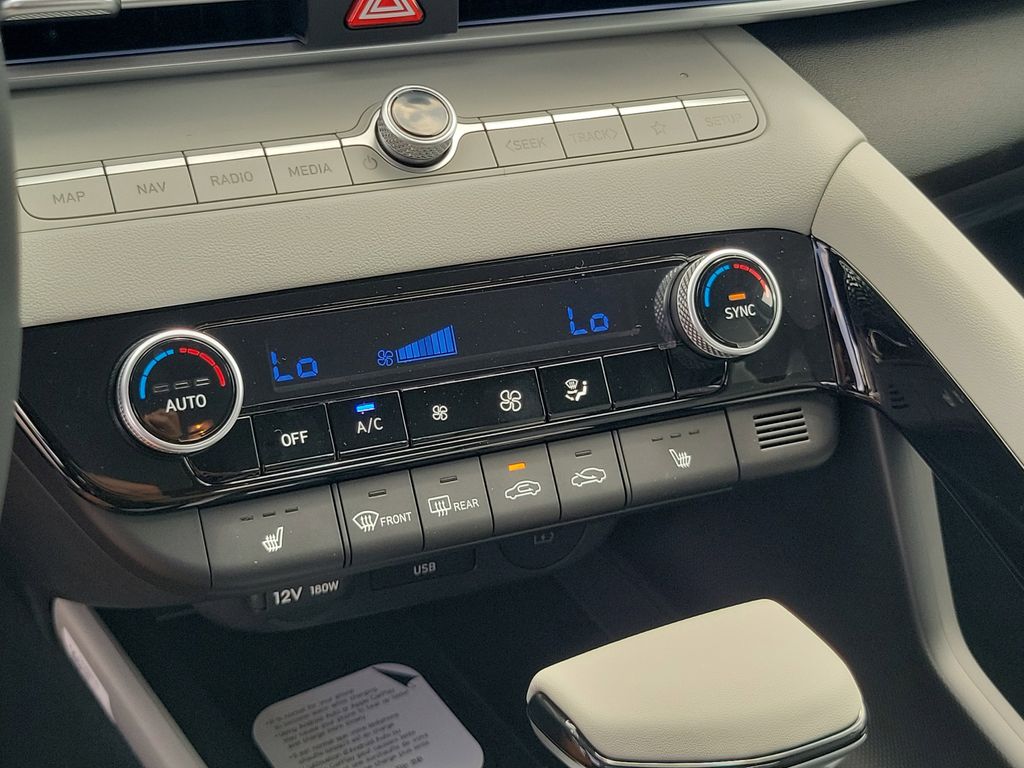 Thumbnail: 2026 Hyundai Elantra - 25